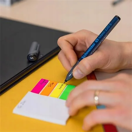 FOLIOPIS PERMANENTNY SCHNEIDER MAXX 220 S 0,4MM CZARNY